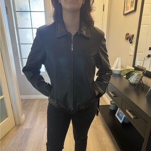 Maxima Black Leather Jacket Professional Style
